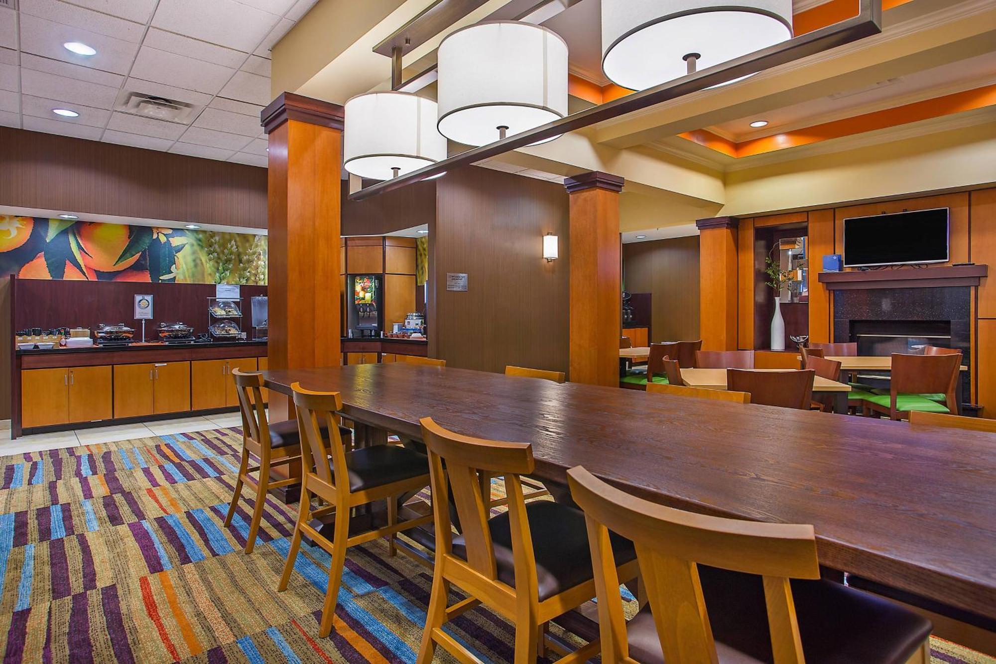 Fairfield Inn & Suites קוקוויל מראה חיצוני תמונה