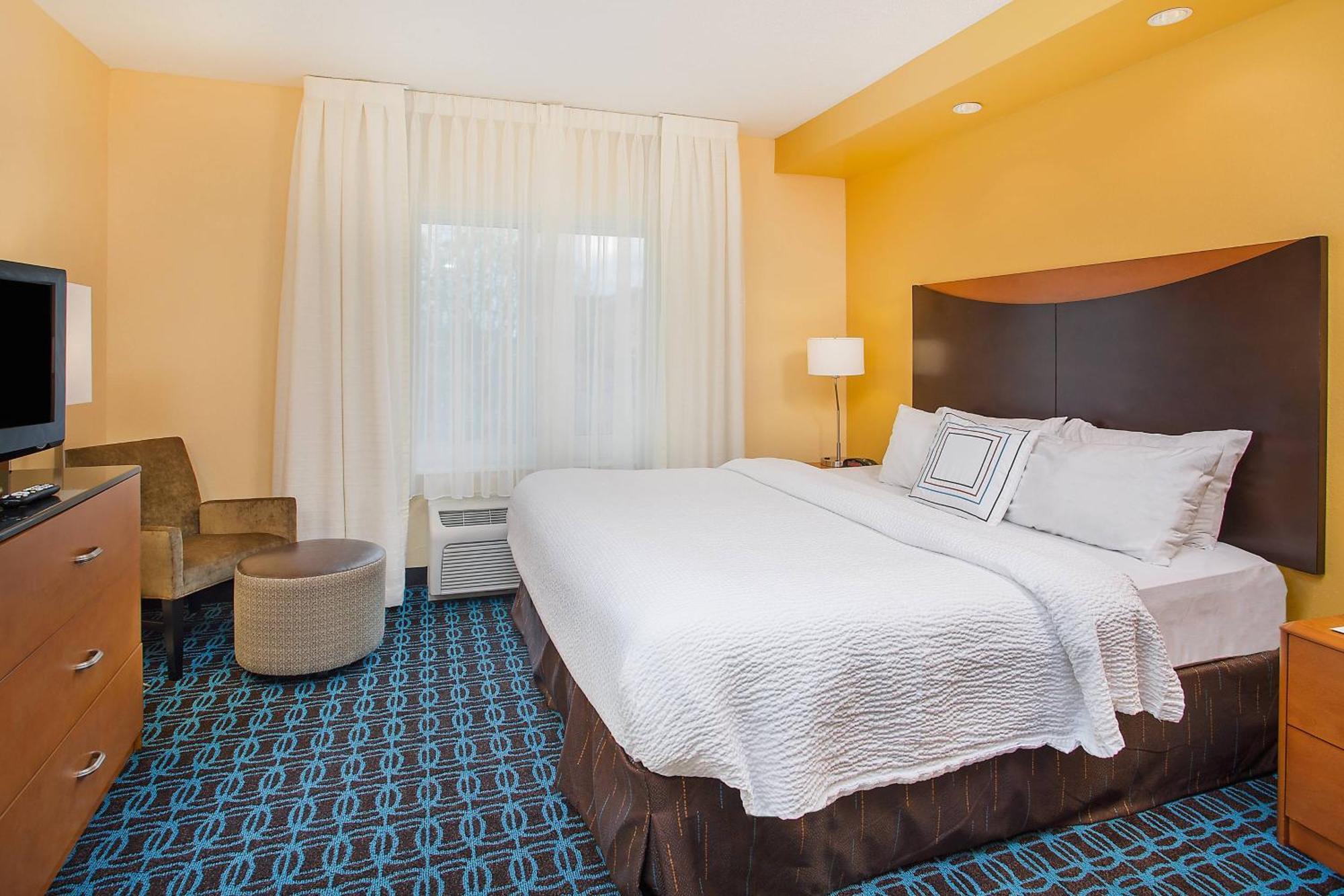 Fairfield Inn & Suites קוקוויל מראה חיצוני תמונה