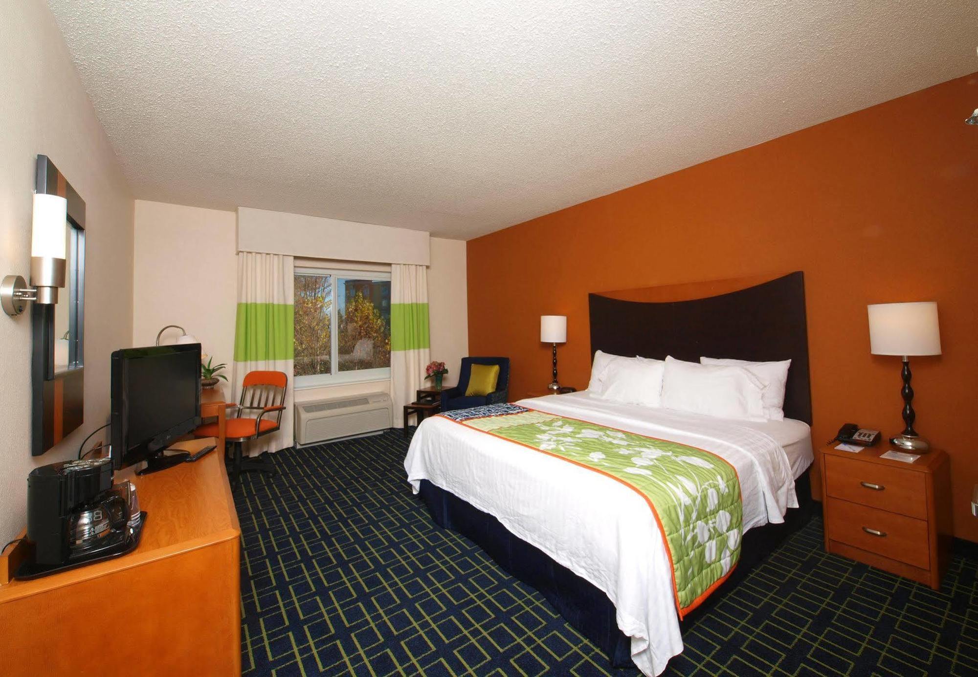 Fairfield Inn & Suites קוקוויל חדר תמונה