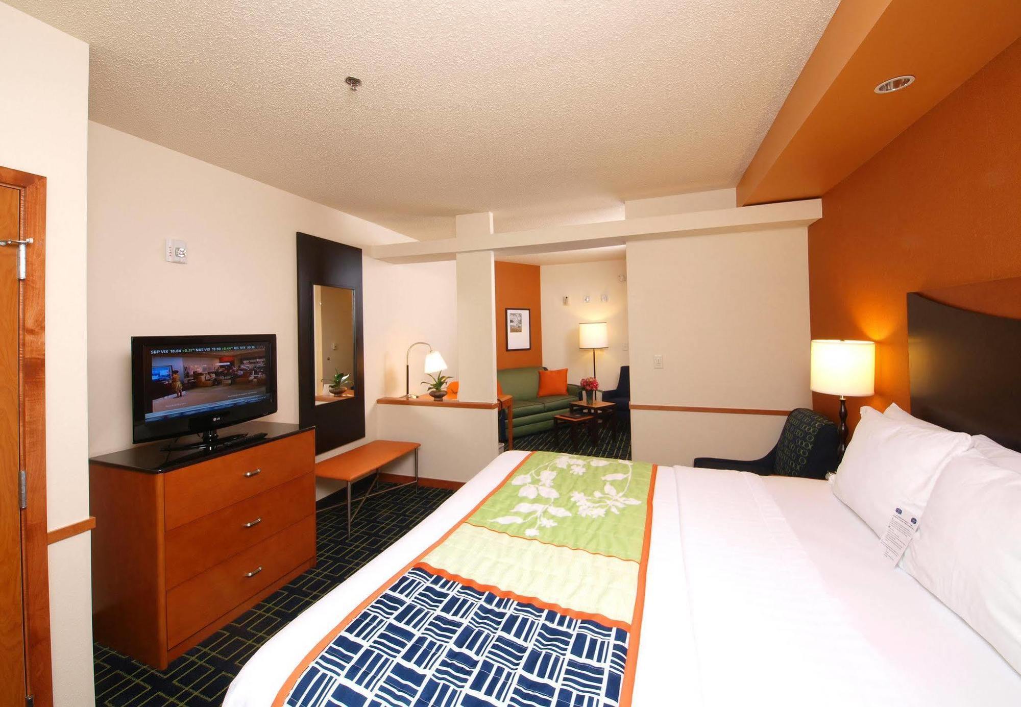 Fairfield Inn & Suites קוקוויל חדר תמונה