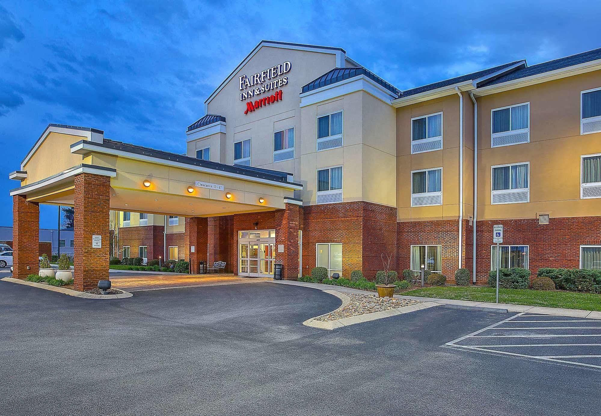 Fairfield Inn & Suites קוקוויל מראה חיצוני תמונה